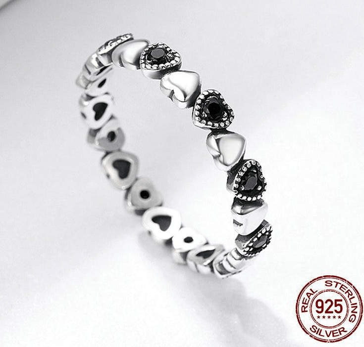 Rings Black and Pure Heart Ring - 925 Sterling Silver GiveMe-Gifts